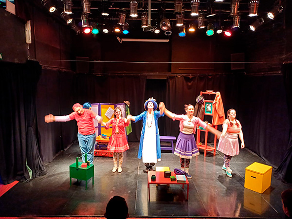 Salida al teatro de primer grado