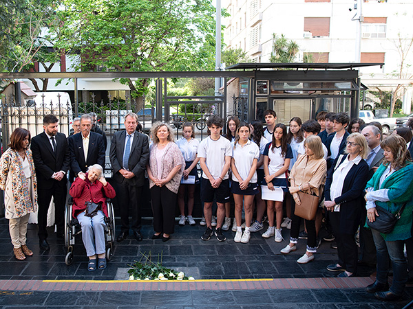 Acto de limpieza simbólica de la Stolperschwelle