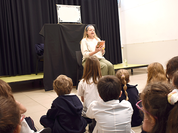 Visita de Mercedes Colombo