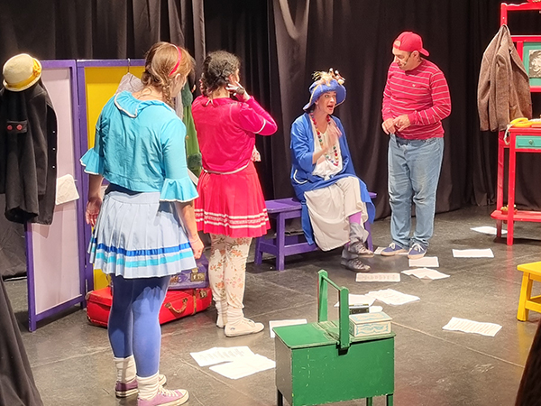 Salida al teatro de 1er grado