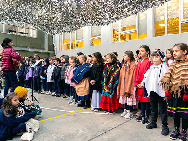 Acto por el 9 de julio en el Nivel Primario