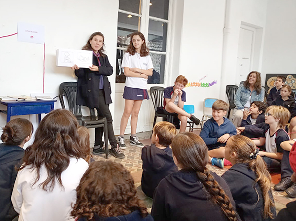 Visita a la Biblioteca La Nube