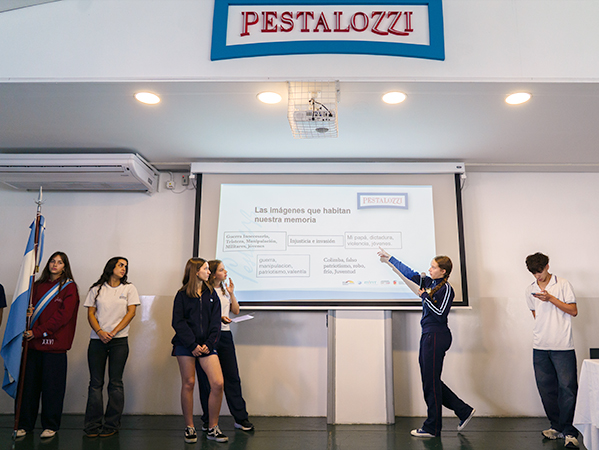 Acto en conmemoración del 2 de abril