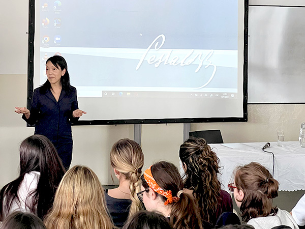 Una escritora y sus lectores